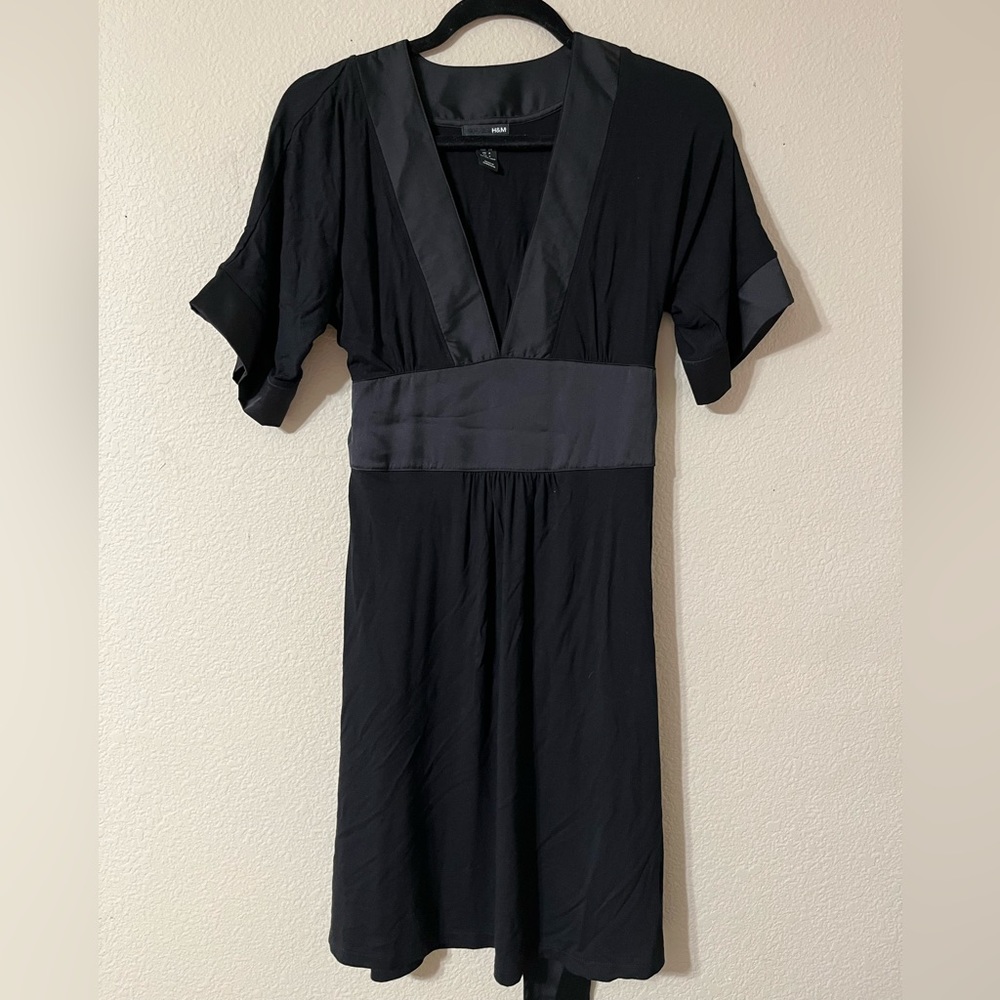 H&M dress with ribbon accents